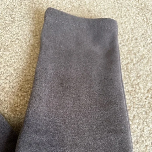 Women Legging Pants - Picture 2 of 3